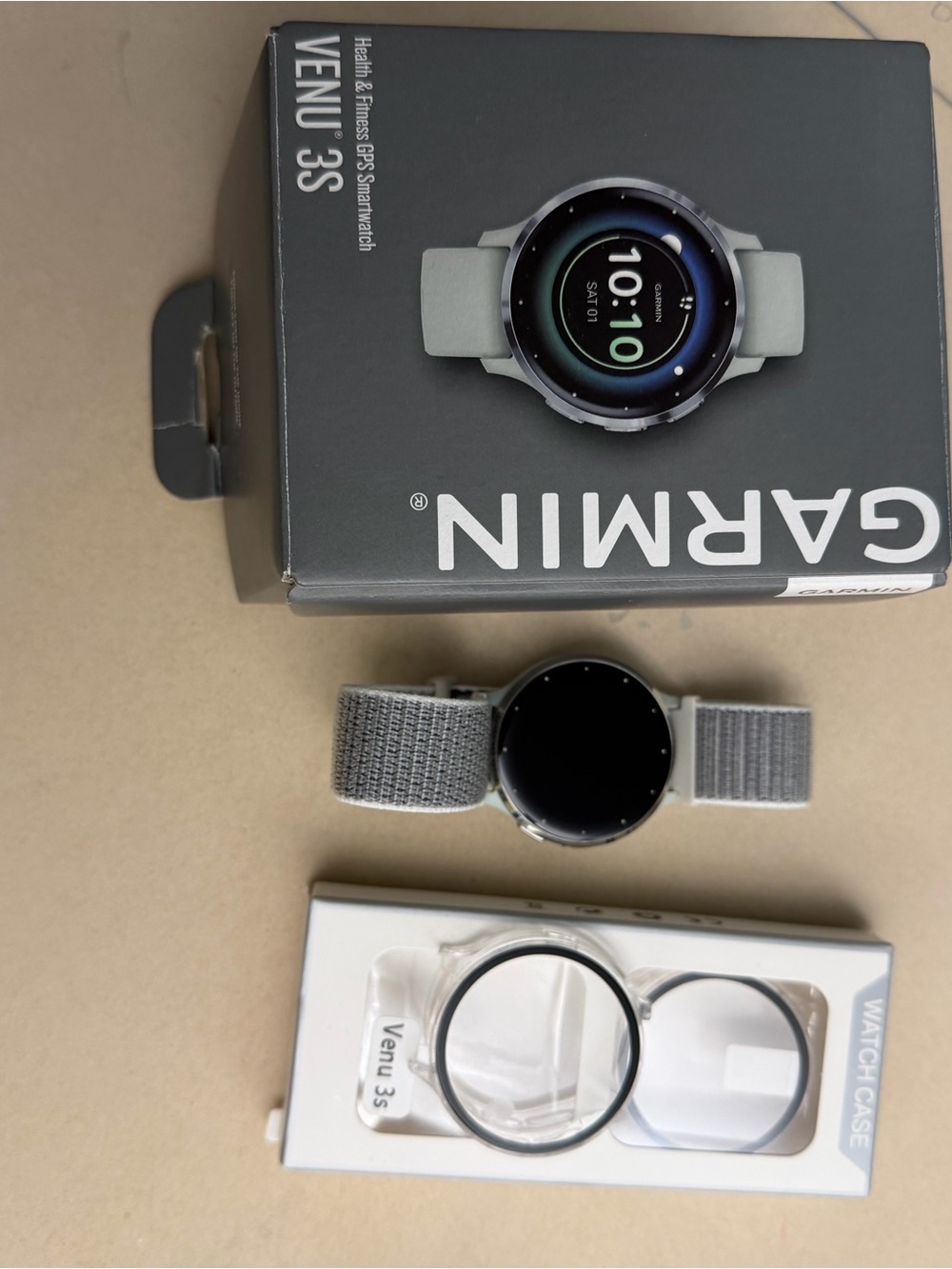 garmin Venu 3S Smartwatch - Gray Strap, Silver Case